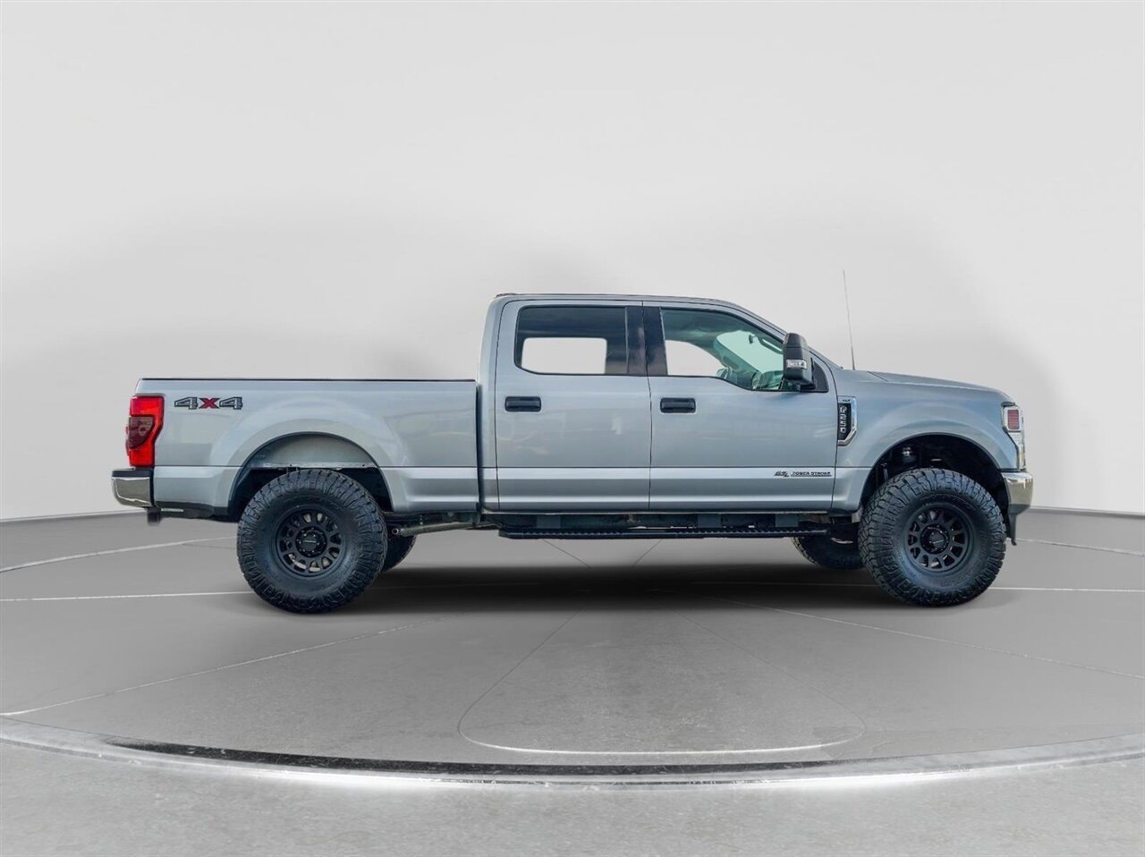 2022 Ford F-250 Super Duty XLT   - Photo 10 - Victorville, CA 92392