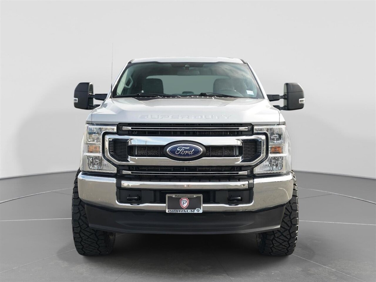 2022 Ford F-250 Super Duty XLT   - Photo 8 - Victorville, CA 92392