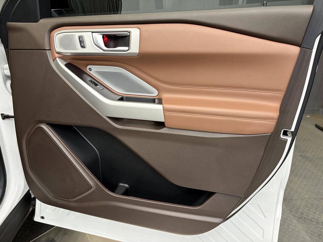 2021 Ford Explorer King Ranch - Photo 34 - Victorville, CA 92392