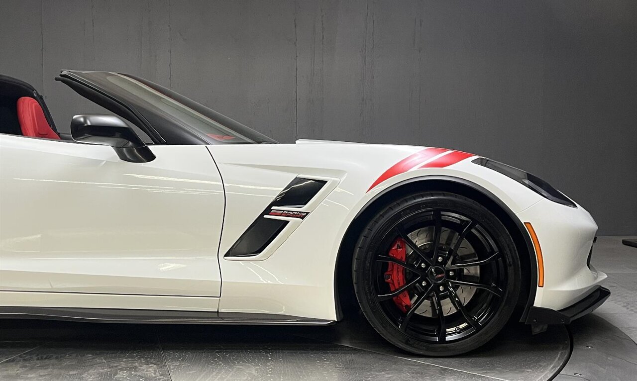 2017 Chevrolet Corvette Grand Sport   - Photo 19 - Victorville, CA 92392