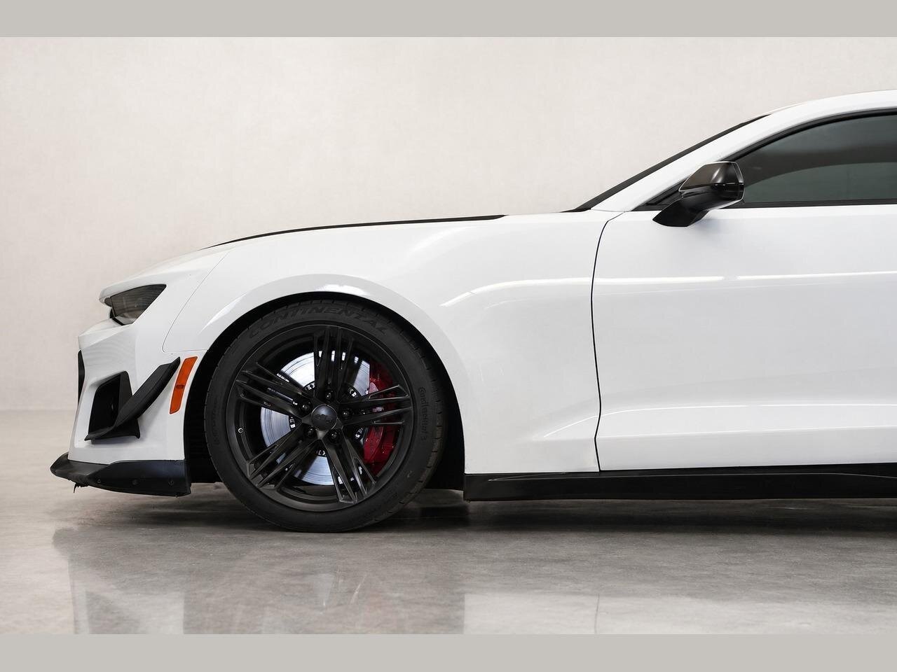 2018 Chevrolet Camaro ZL1 1LE Track Package - Photo 8 - Victorville, CA 92392