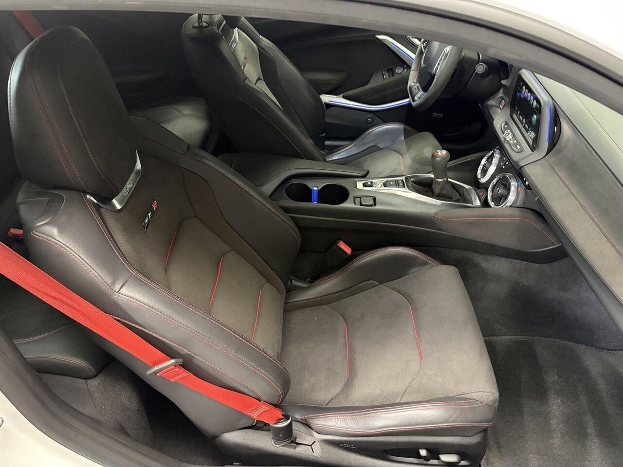 2018 Chevrolet Camaro ZL1 1LE Track Package - Photo 23 - Victorville, CA 92392