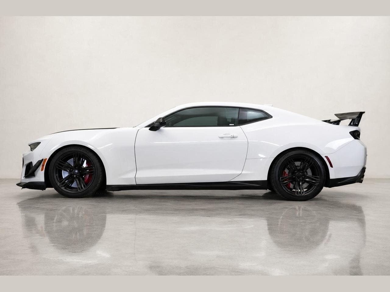 2018 Chevrolet Camaro ZL1 1LE Track Package - Photo 7 - Victorville, CA 92392