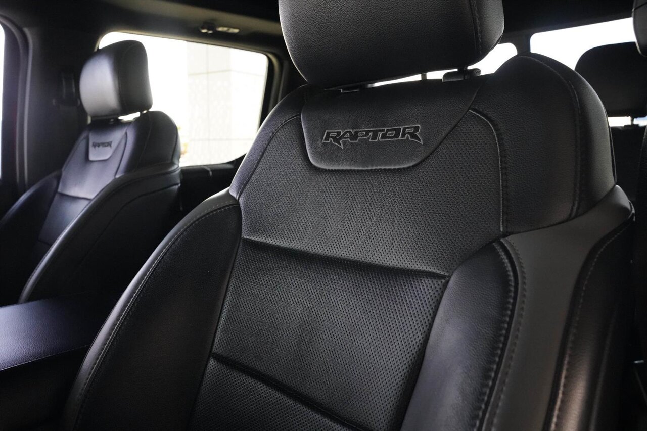 2018 Ford F-150 Raptor 802A Package - Twin Panel Moonroof - Photo 15 - Victorville, CA 92392