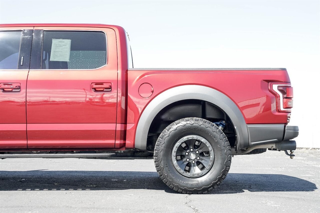 2018 Ford F-150 Raptor 802A Package - Twin Panel Moonroof - Photo 7 - Victorville, CA 92392