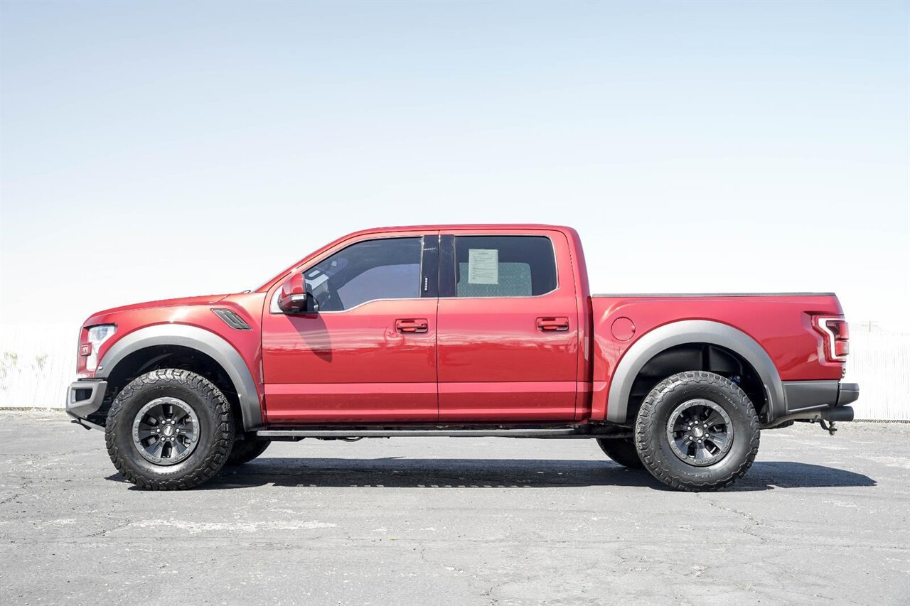 2018 Ford F-150 Raptor 802A Package - Twin Panel Moonroof - Photo 5 - Victorville, CA 92392