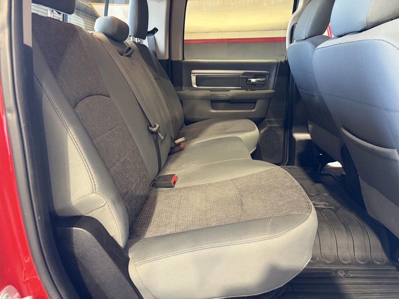 2016 RAM 2500 SLT - Photo 35 - Victorville, CA 92392