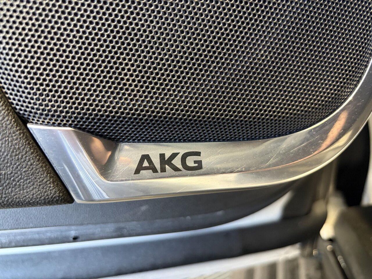 2022 Cadillac Escalade Sport Platinum - Photo 12 - Victorville, CA 92392