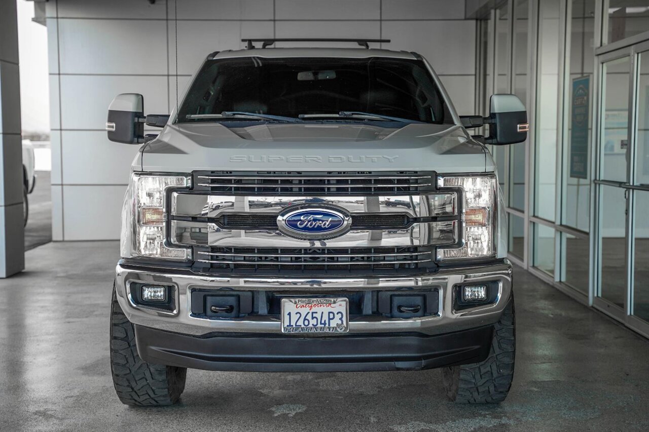 2019 Ford F-250 Super Duty lariat  Custom Lifted Diesel 4x4 - Photo 11 - Victorville, CA 92392