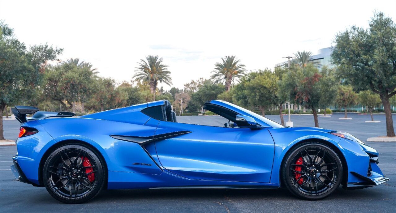 2025 Chevrolet Corvette Z06  Carbon Aero Package! PPF! - Photo 7 - Victorville, CA 92392