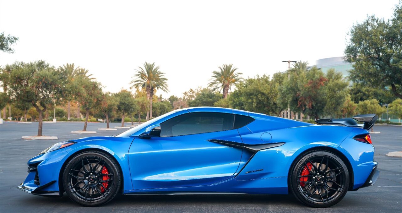 2025 Chevrolet Corvette Z06  Carbon Aero Package! PPF! - Photo 9 - Victorville, CA 92392