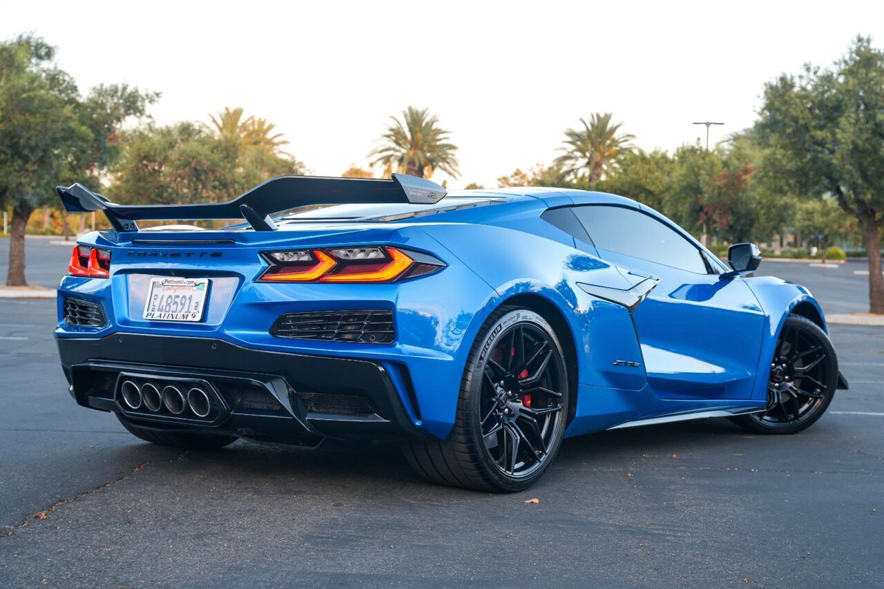 2025 Chevrolet Corvette Z06  Carbon Aero Package! PPF! - Photo 10 - Victorville, CA 92392