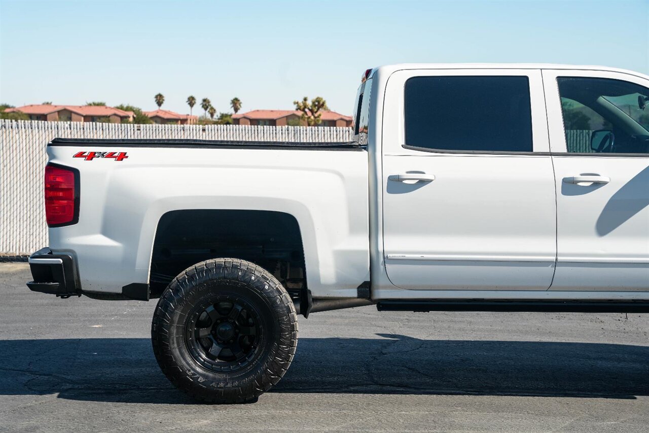 2018 Chevrolet Silverado 1500 LT   - Photo 14 - Victorville, CA 92392