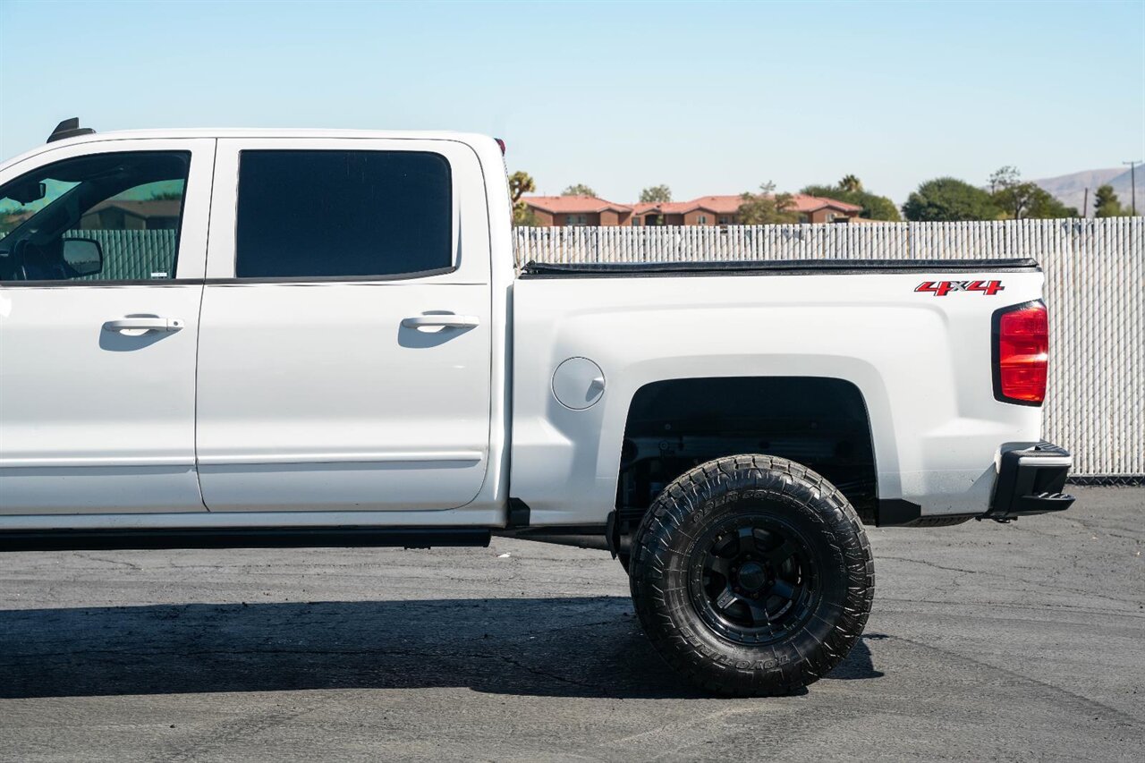 2018 Chevrolet Silverado 1500 LT   - Photo 10 - Victorville, CA 92392