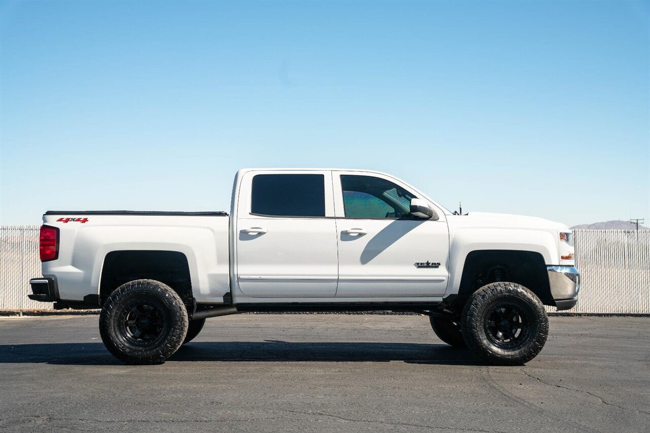 2018 Chevrolet Silverado 1500 LT   - Photo 12 - Victorville, CA 92392