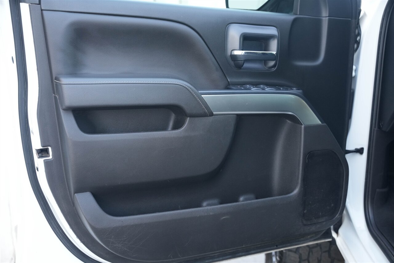 2018 Chevrolet Silverado 1500 LT   - Photo 41 - Victorville, CA 92392