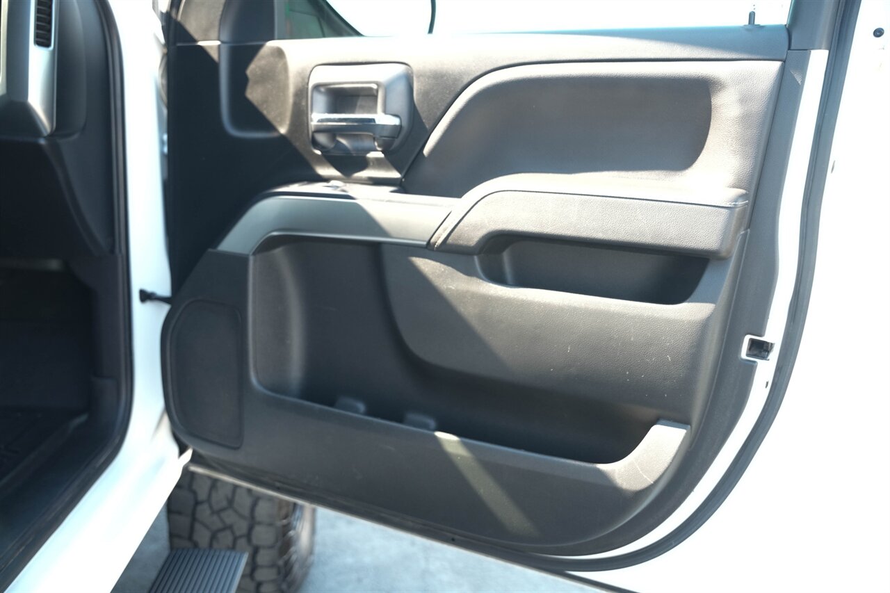 2018 Chevrolet Silverado 1500 LT   - Photo 52 - Victorville, CA 92392
