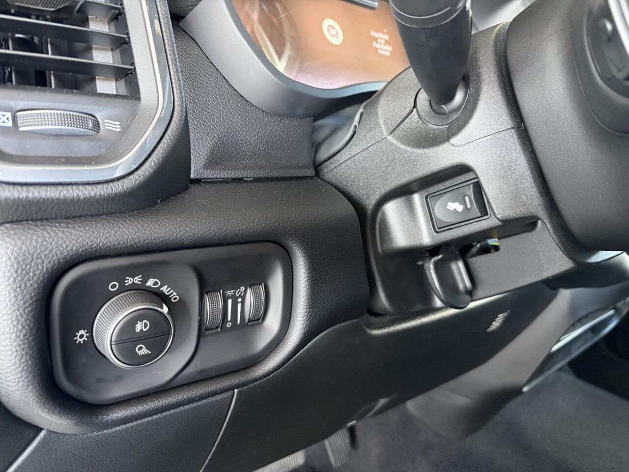 2026 RAM 2500 Laramie - Photo 10 - Victorville, CA 92392