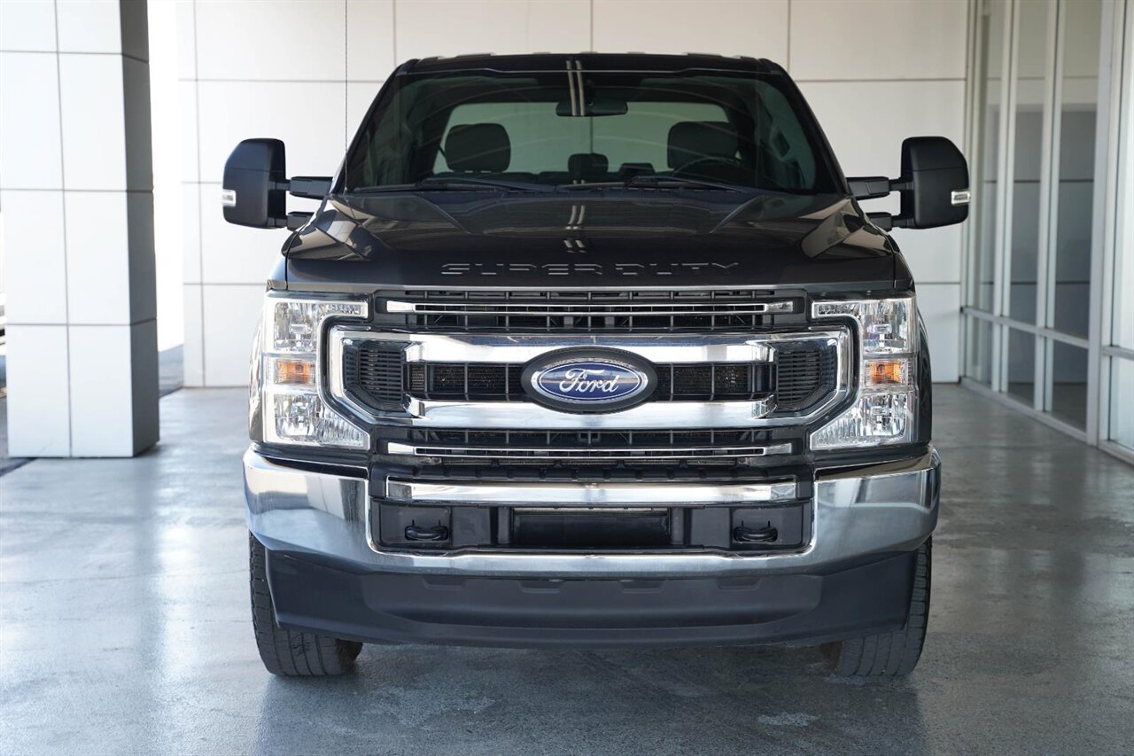 2020 Ford F-250 Super Duty XLT   - Photo 3 - Victorville, CA 92392