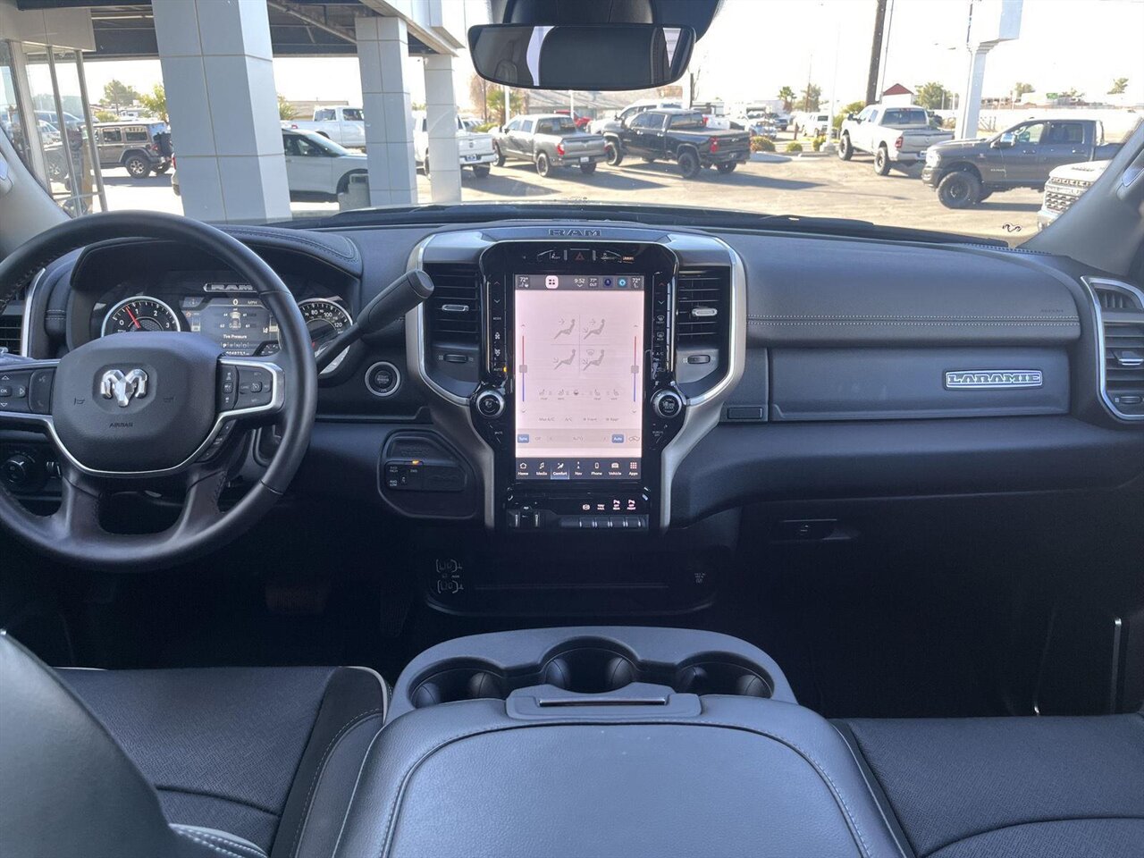 2024 RAM 2500 Laramie   - Photo 26 - Victorville, CA 92392