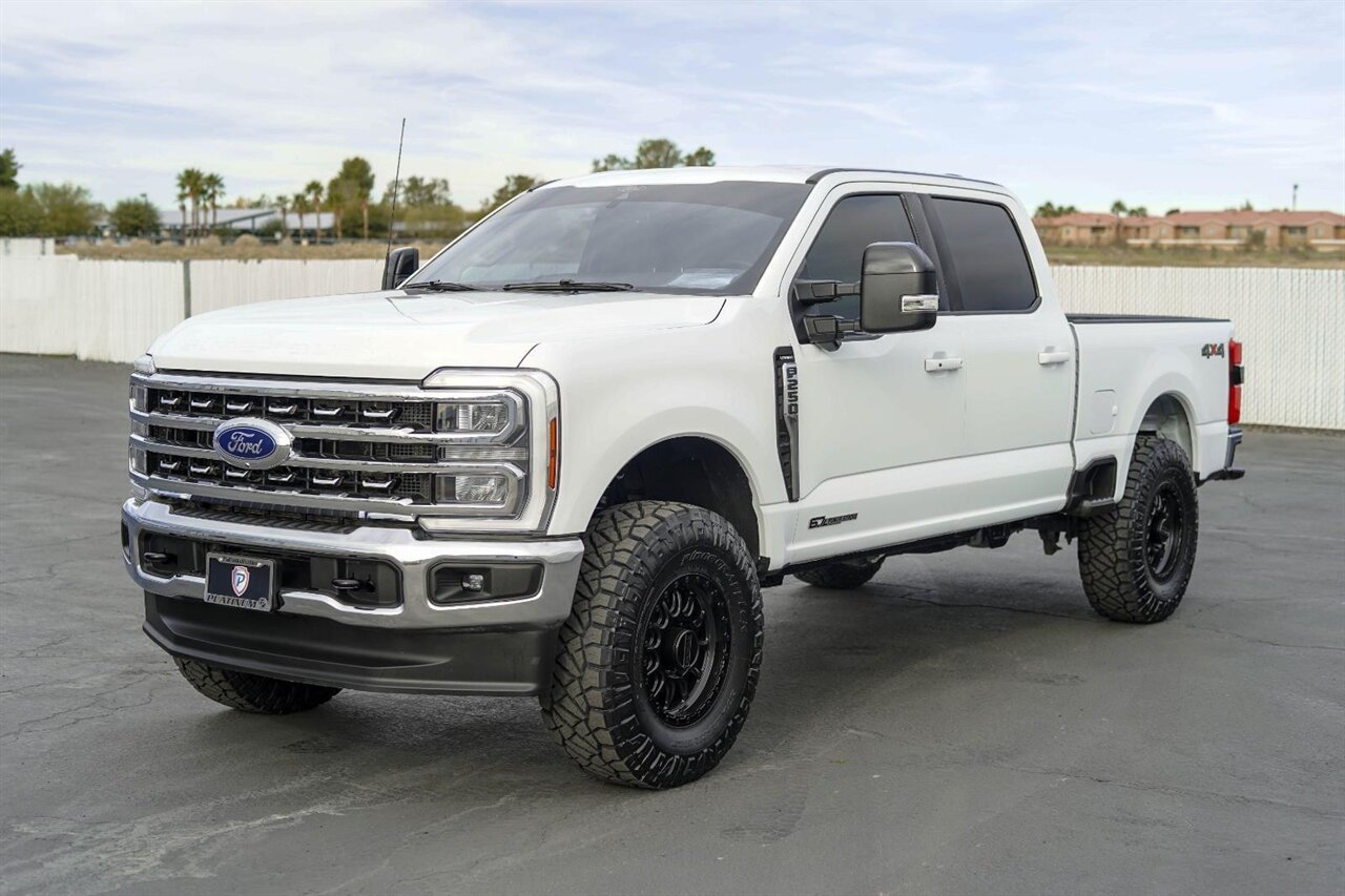 2024 Ford F-250 Super Duty Lariat   - Photo 5 - Victorville, CA 92392