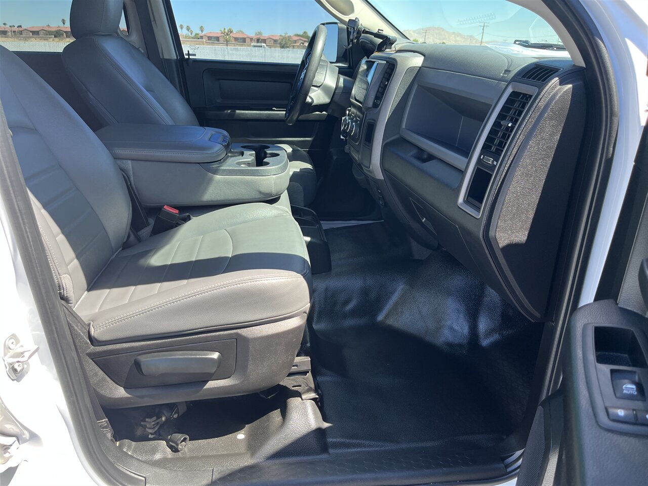 2019 RAM 1500 Classic Tradesman - Photo 19 - Victorville, CA 92392