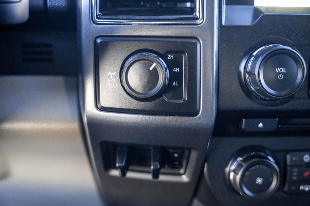 2018 Ford F-250 Super Duty XLT - Photo 21 - Victorville, CA 92392