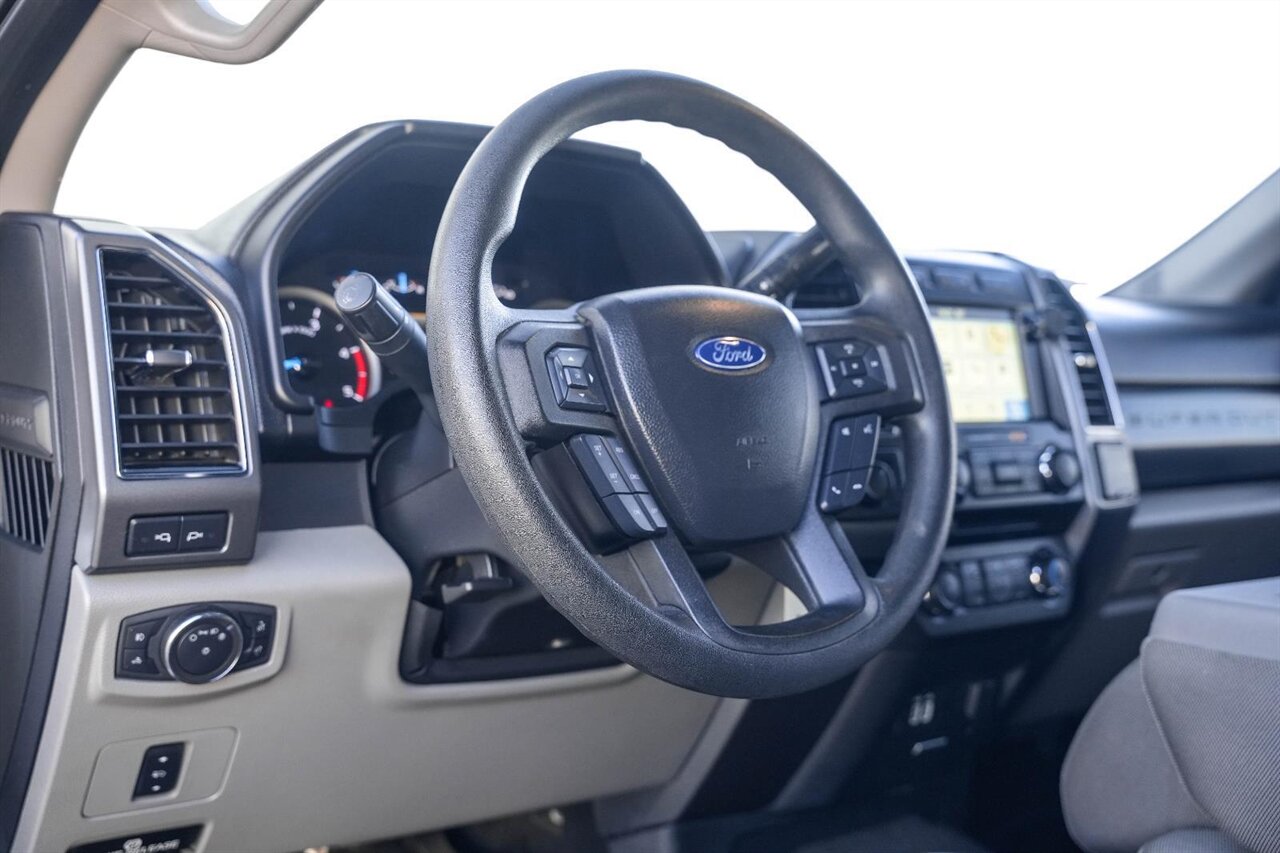 2018 Ford F-250 Super Duty XLT - Photo 16 - Victorville, CA 92392