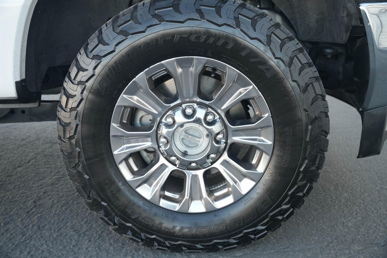 2018 Ford F-250 Super Duty XLT - Photo 14 - Victorville, CA 92392