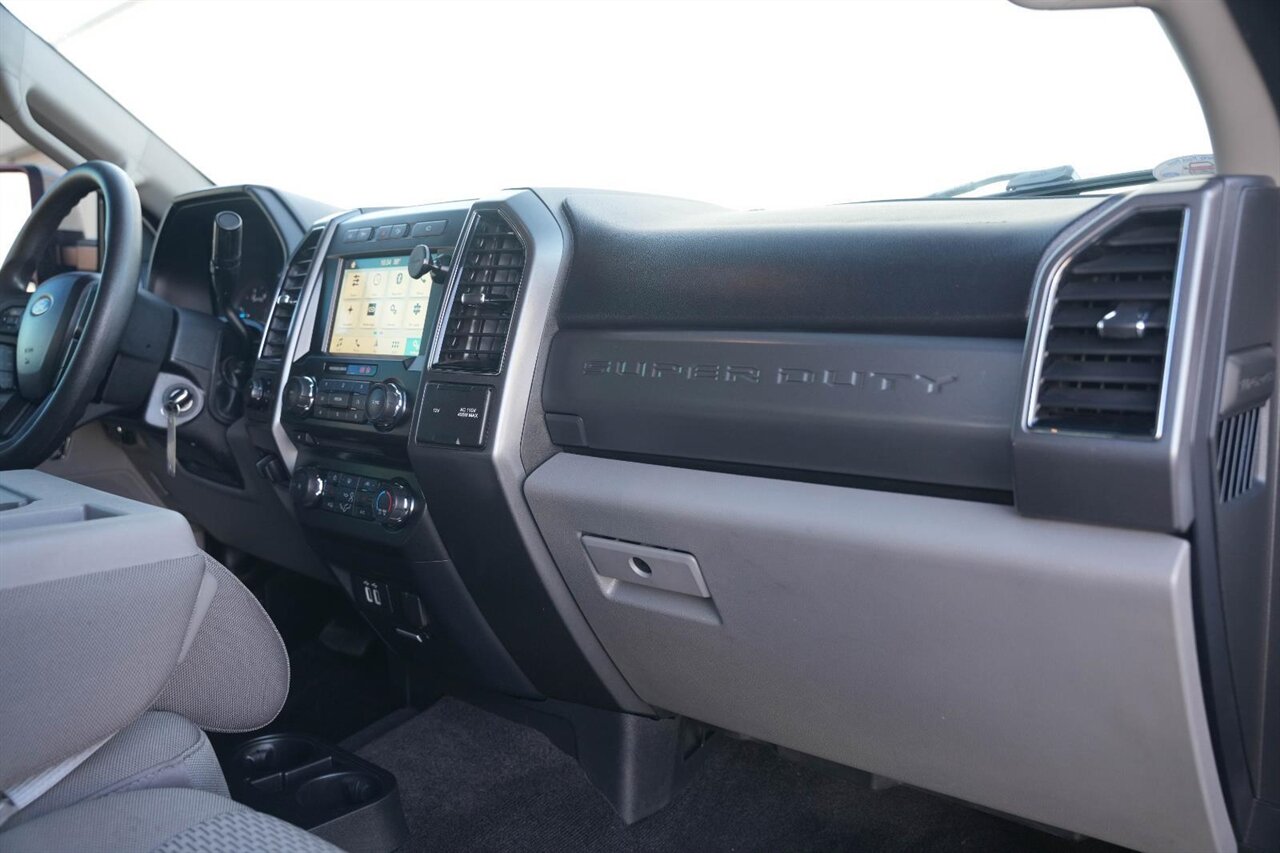 2018 Ford F-250 Super Duty XLT - Photo 31 - Victorville, CA 92392