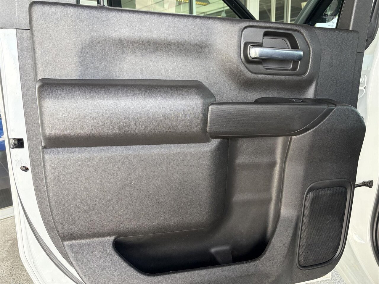 2022 Chevrolet Silverado 2500HD LT - Photo 17 - Victorville, CA 92392