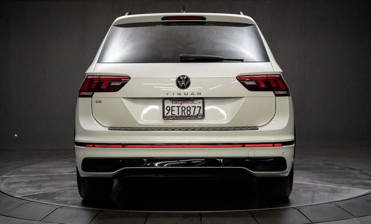 2023 Volkswagen Tiguan SE R-Line Black   - Photo 5 - Victorville, CA 92392