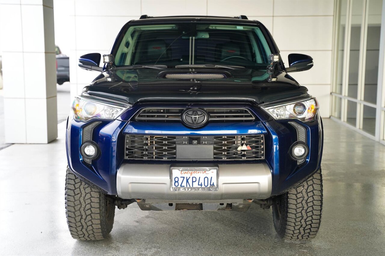 2022 Toyota 4Runner TRD Off-Road Premium   - Photo 8 - Victorville, CA 92392