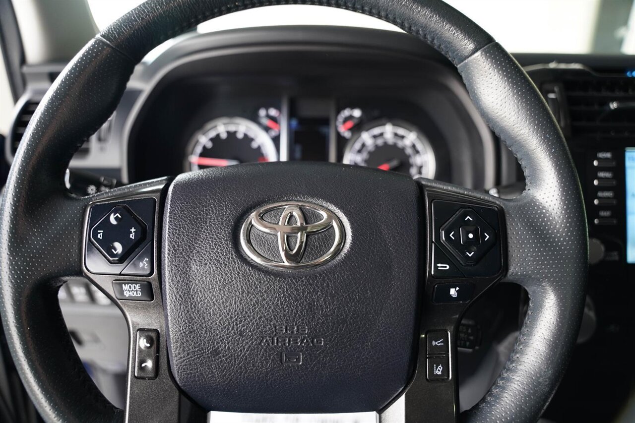 2022 Toyota 4Runner TRD Off-Road Premium   - Photo 24 - Victorville, CA 92392