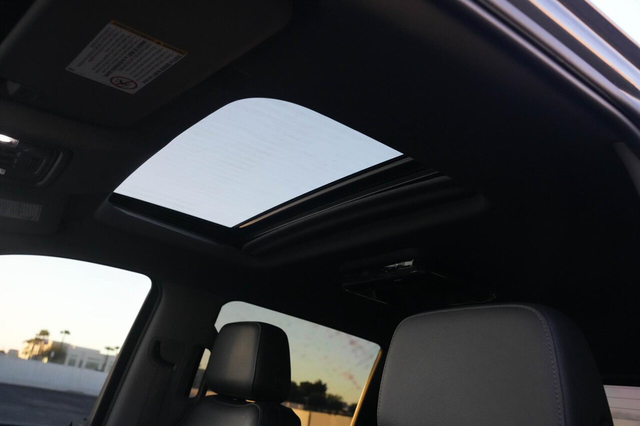 2020 Chevrolet Silverado 2500HD LTZ   - Photo 14 - Victorville, CA 92392