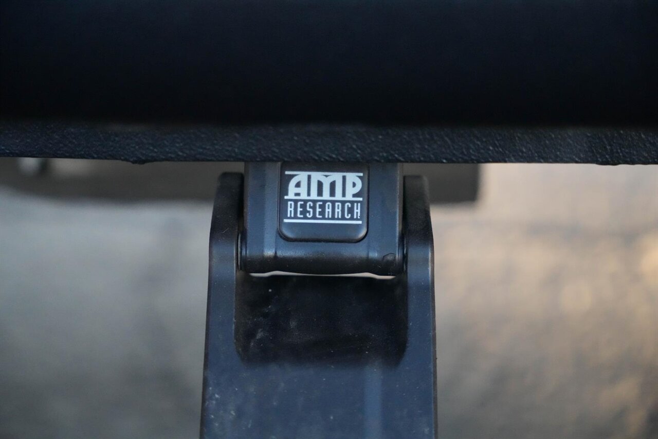 2020 Chevrolet Silverado 2500HD LTZ   - Photo 13 - Victorville, CA 92392