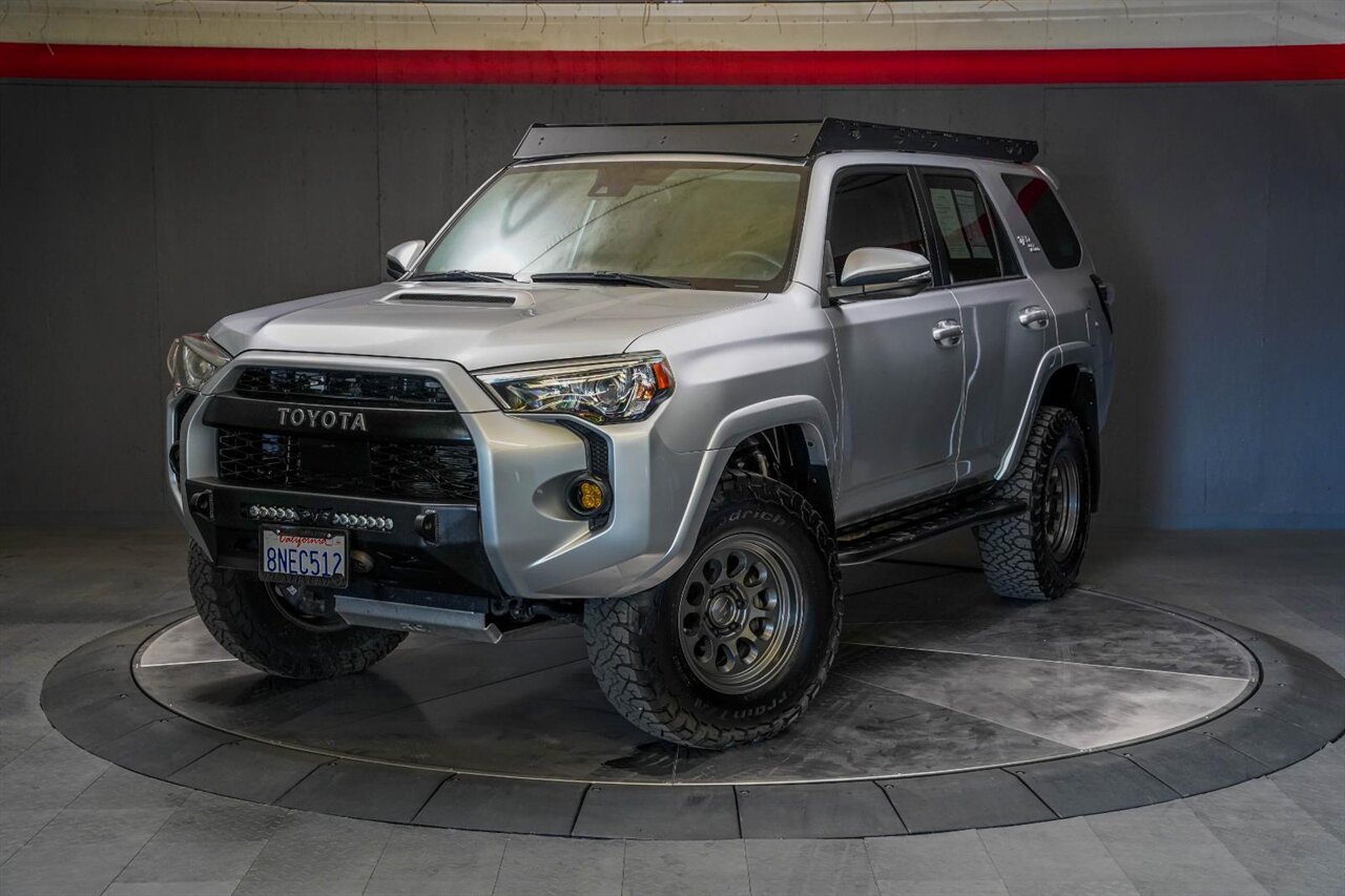 2020 Toyota 4Runner TRD Off-Road Premium   - Photo 7 - Victorville, CA 92392