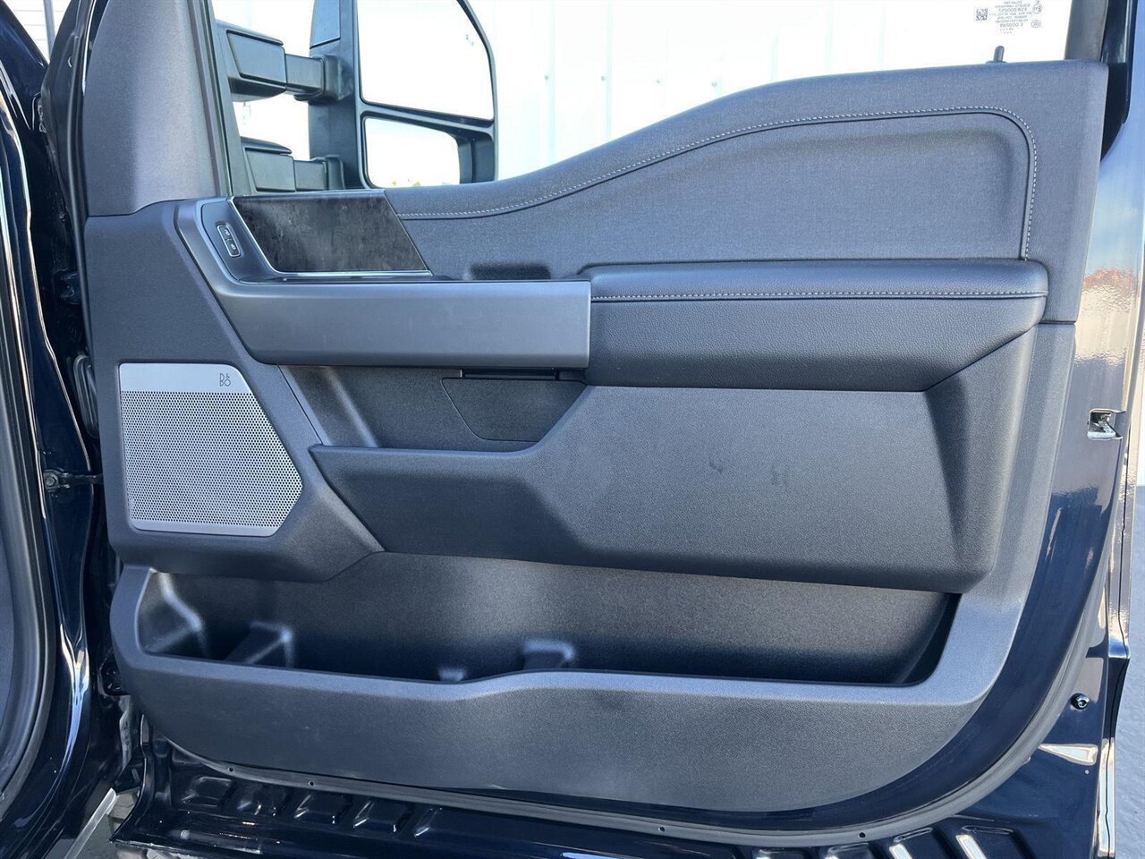 2024 Ford F-250 Super Duty Lariat   - Photo 25 - Victorville, CA 92392