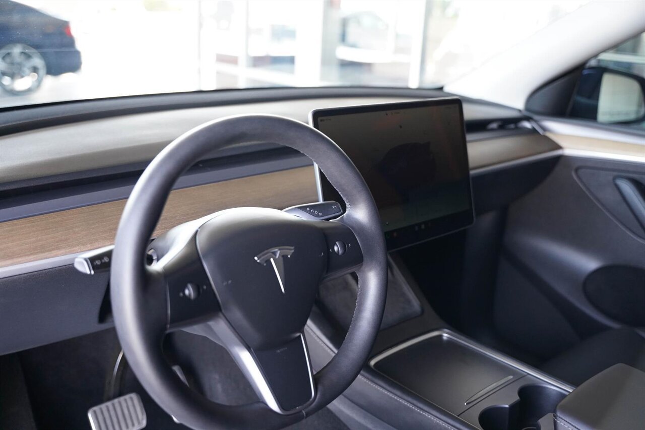 2023 Tesla Model Y Long Range   - Photo 11 - Victorville, CA 92392