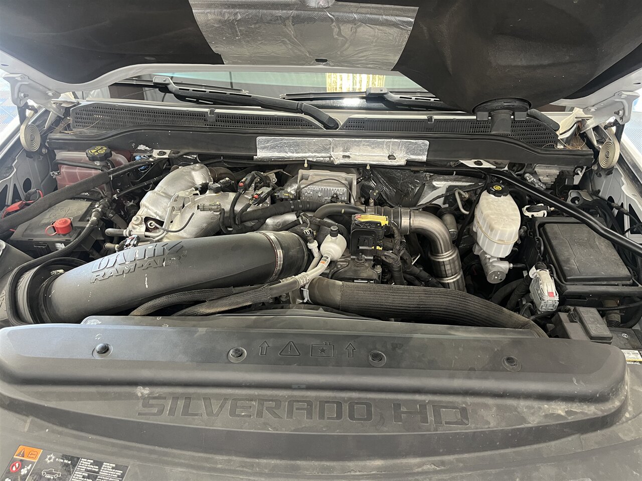 2018 Chevrolet Silverado 2500HD LTZ - Photo 33 - Victorville, CA 92392