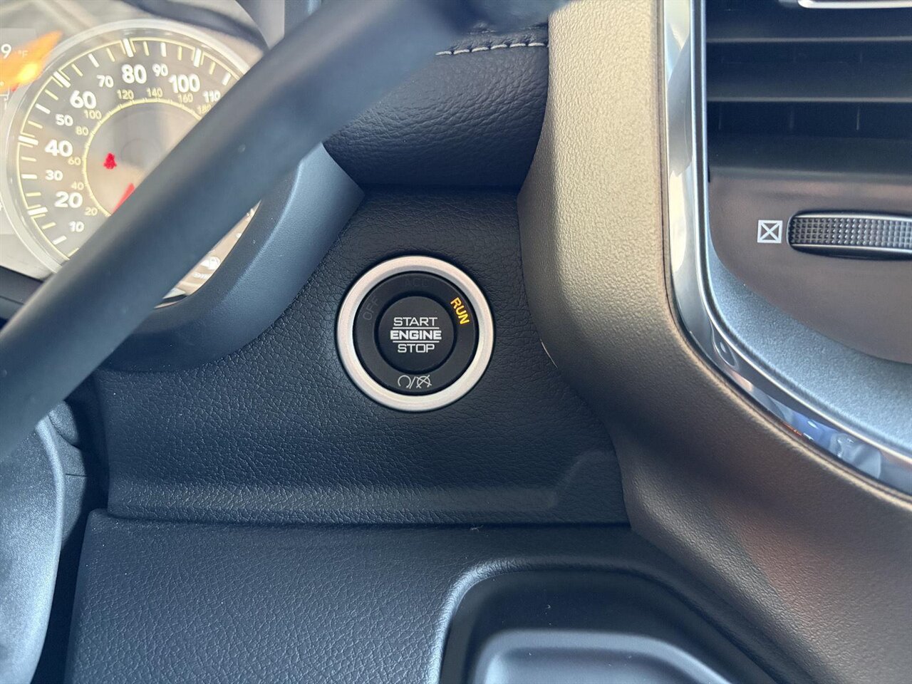 2024 RAM 2500 Laramie - Photo 19 - Victorville, CA 92392