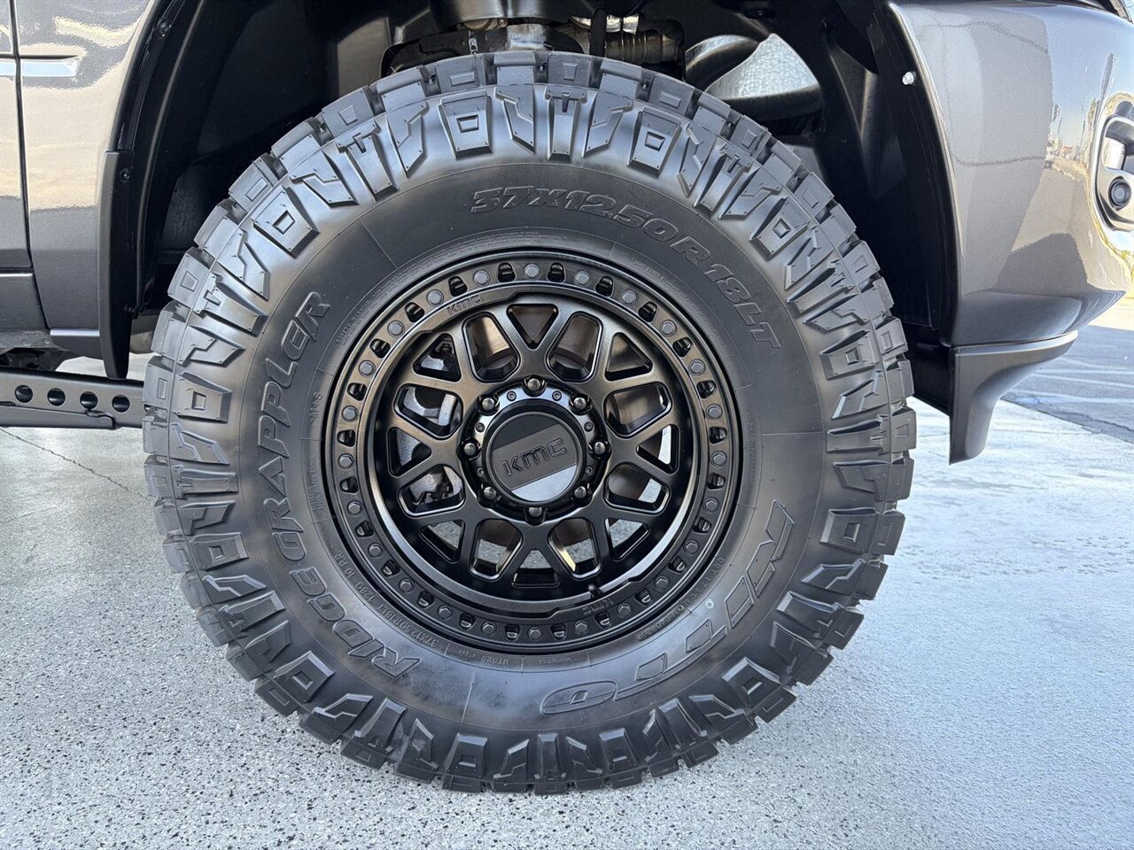 2024 RAM 2500 Laramie - Photo 11 - Victorville, CA 92392