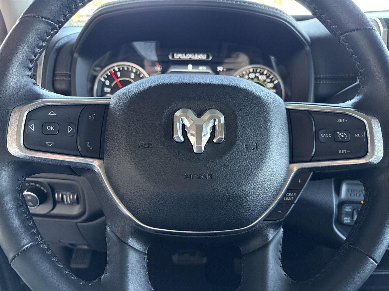 2024 RAM 2500 Laramie - Photo 17 - Victorville, CA 92392