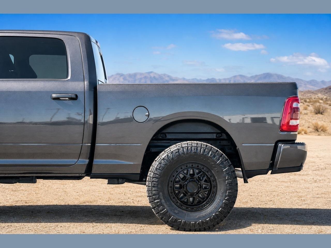 2024 RAM 2500 Laramie - Photo 8 - Victorville, CA 92392