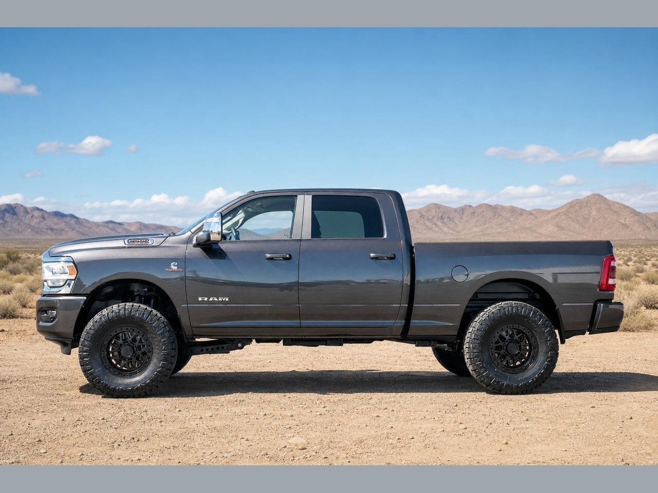 2024 RAM 2500 Laramie - Photo 4 - Victorville, CA 92392