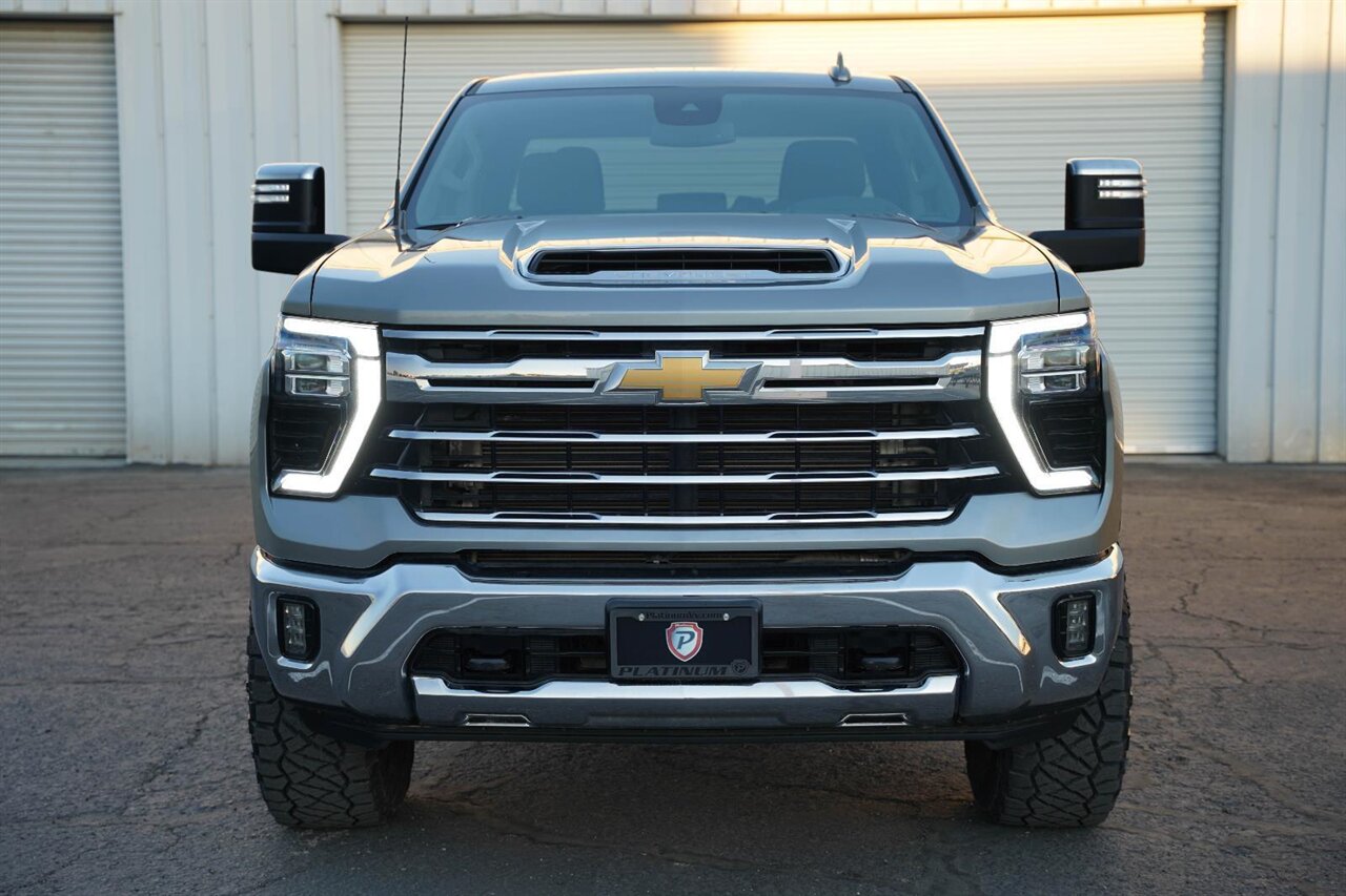 2024 Chevrolet Silverado 2500HD LTZ   - Photo 16 - Victorville, CA 92392