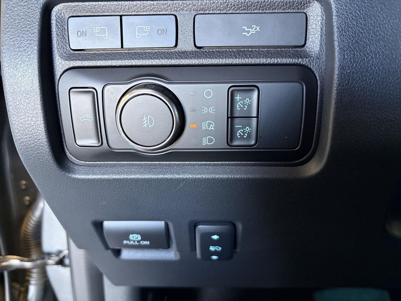 2024 Ford F-250 Super Duty Lariat   - Photo 21 - Victorville, CA 92392