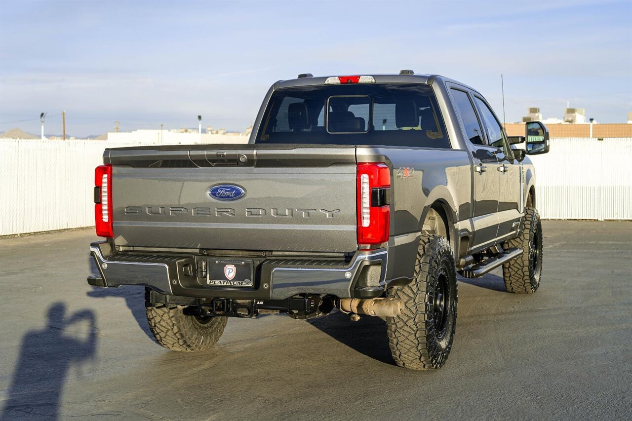 2024 Ford F-250 Super Duty Lariat   - Photo 9 - Victorville, CA 92392