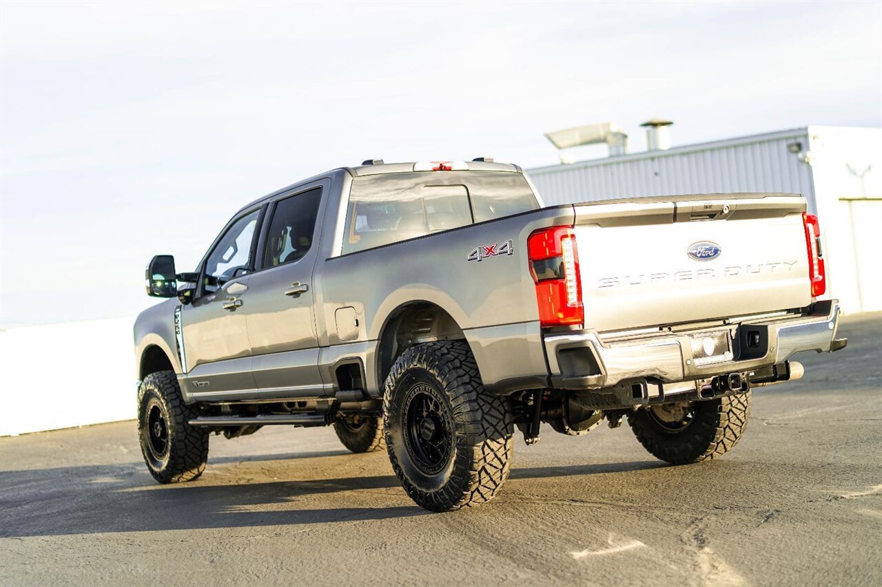 2024 Ford F-250 Super Duty Lariat   - Photo 10 - Victorville, CA 92392