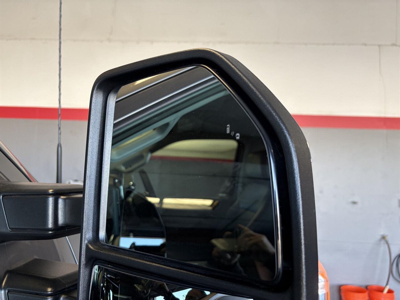 2024 Ford F-250 Super Duty Lariat   - Photo 36 - Victorville, CA 92392